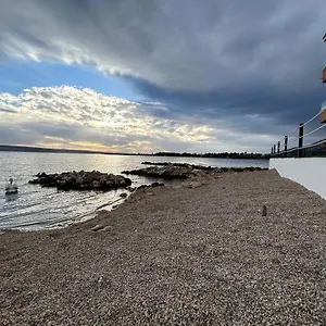  Apartment Paklenica Kroatien